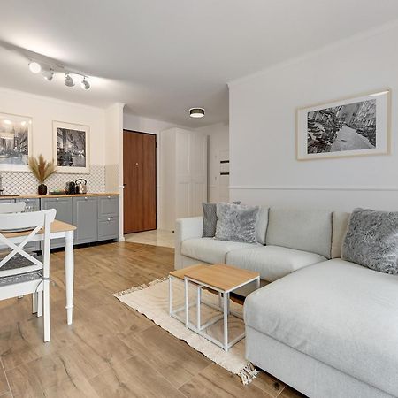Nadmotlawie Riverside & Gym By Downtown Apartments Гданск Екстериор снимка