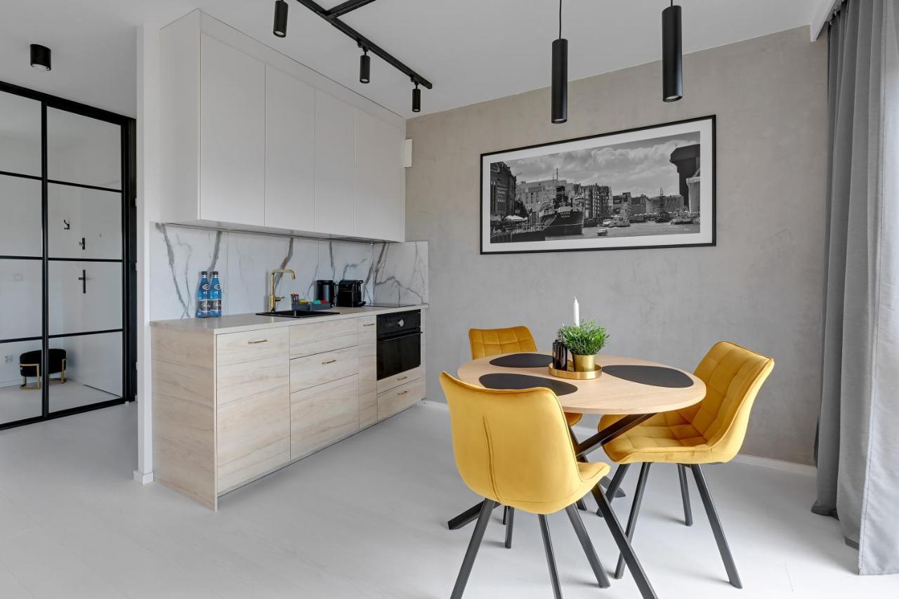 Nadmotlawie Riverside & Gym By Downtown Apartments Гданск Екстериор снимка